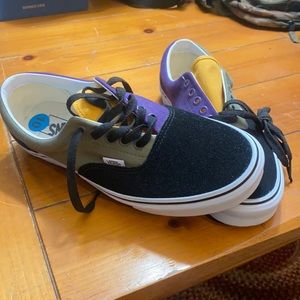 Vans classics men’s sz 9.5 women’s sz 11